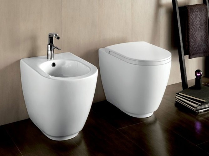 Унитаз HATRIA Fusion A0Y1ZA25 напольный безободковый слив универсальный цвет белый матовый