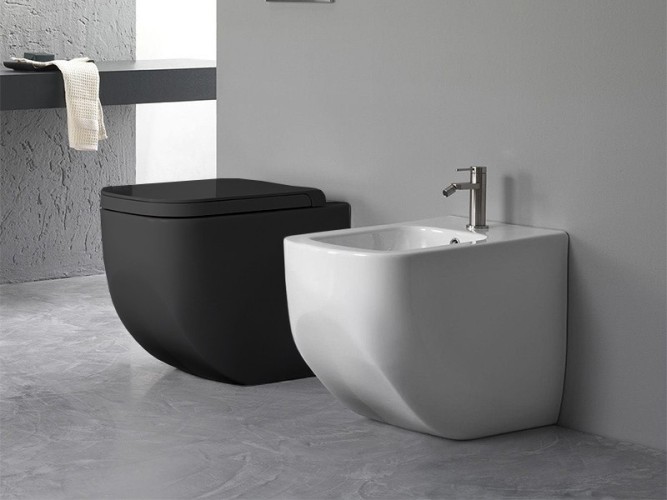 Унитаз HATRIA NEXT A0Y3AY02 напольный безободковый слив универсальный цвет черный матовый