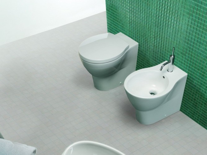 Унитаз HATRIA NIDO Y0QU01 напольный слив универсальный цвет белый